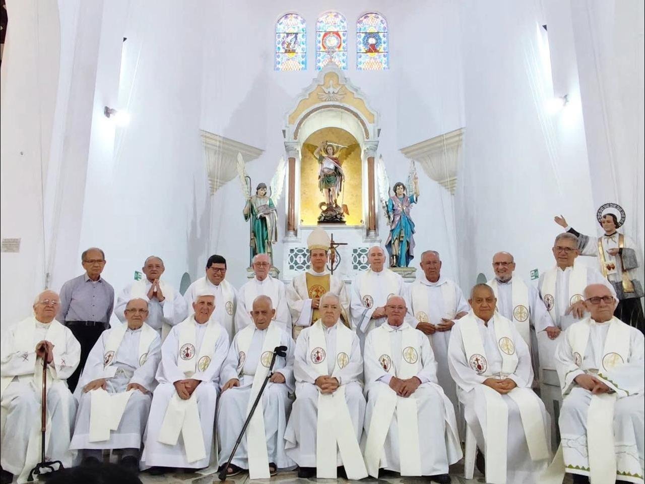 Les Eudistes de Colombie réunis pour une célébration