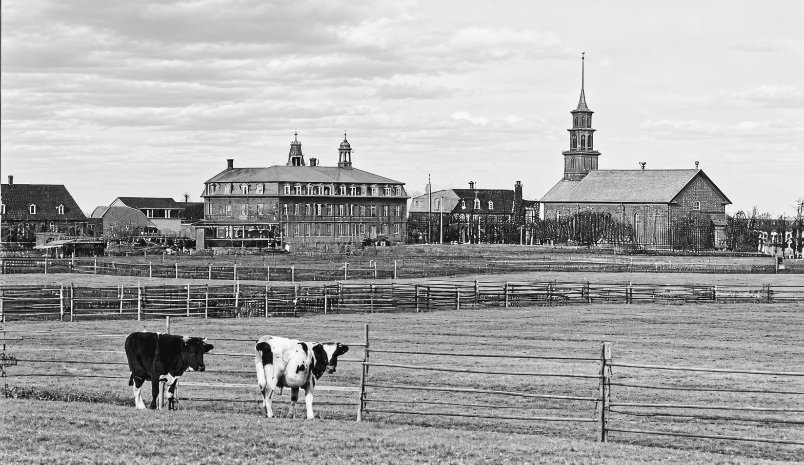 Exterior del colegio en 1903