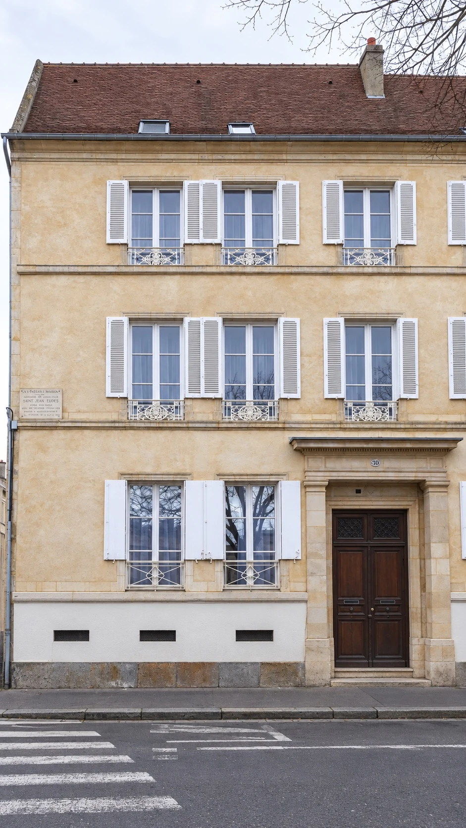 Facciata raddrizzata della Maison Saint Jean Eudes, rue Jean-Eudes a Caen